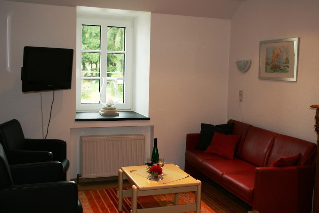 Hotel Feriengut Bohn Bernkastel-Kues Zimmer foto